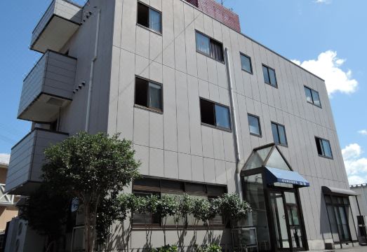 1. 비즈니스 호텔 ..