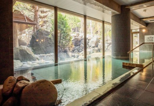 누쿠모리 노 야도 후루카와