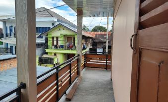 OYO 92357 Zzip Homestay