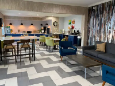Wingate by Wyndham Uniontown Hotels in Fayette County