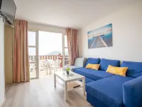 Le Village (C4324)