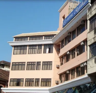Hotel Rajdhani Goa State Museum周辺のホテル