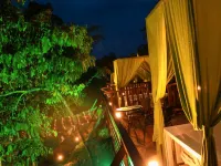 Rustcamps Glamping Resorts