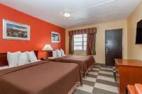 Travelodge by Wyndham Jersey City - 2-Star