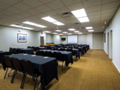 Sleep Inn & Suites Edmond Near University Hotels in Oklahoma County