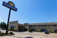 Days Inn by Wyndham Oklahoma City NW Expressway Hotels in Oklahoma City