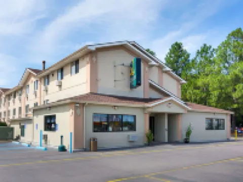 Quality Inn Chesapeake Hotels in Chesapeake