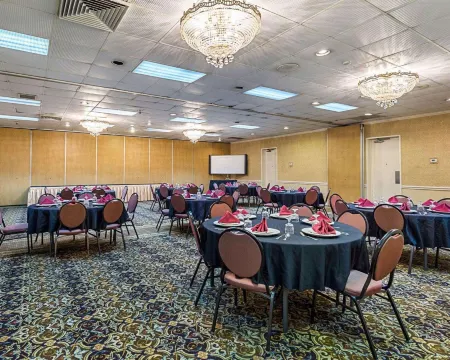 GreenTree Hotel & Extended Stay I-10 Fwy Houston, Channelview, Baytown