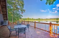 Lakefront A-Frame Cabin with Community Perks