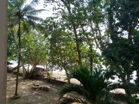 2BR Kondominium Carita Utara untuk 6 Pax By Sri