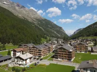 Montela Hotel & Resort - Holiday Stay