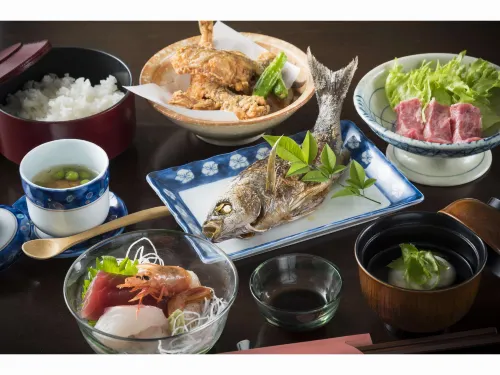 Cycling Terminal Takao Các khách sạn ở Gujo