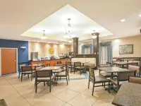 Spark by Hilton Plainfield Indianapolis Airport Hotels in Plainfield