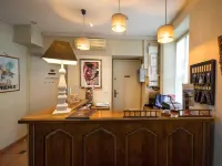 Hotel Restaurant Bellevue Hotels in Collobrières