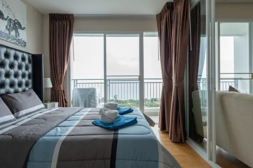 1702 - 2 Bedrooms Condo with Seaview at Boathouse Hua Hin - Mountain view