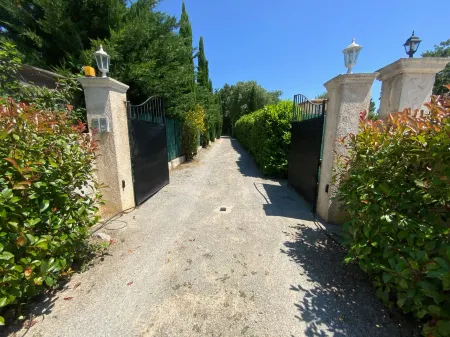 Villa 140m² & Loft50m², Air Cond, Pool, Gym