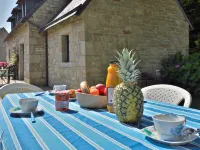 St Adrien - Homestays