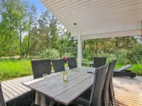 "Arlett" - 950m from the Sea