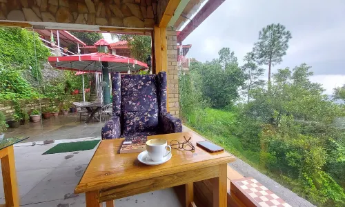 Kasar Himalaya Holiday Resort, Binsar Rd