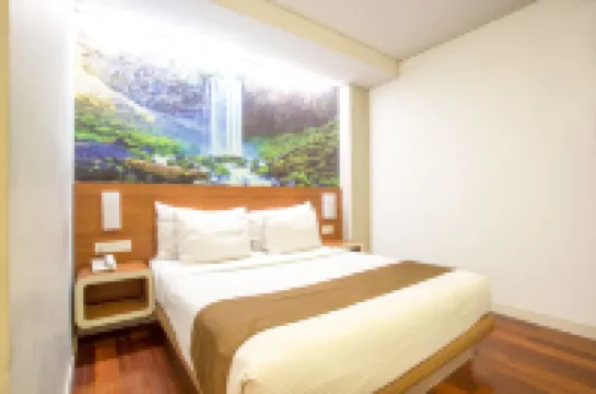 Citihub Hotel @Mayjen Hotel di Dukuhpakis