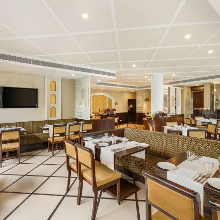 La Place Sarovar Portico Lucknow