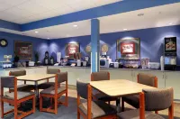 Microtel Inn & Suites by Wyndham Bossier City - breakfast