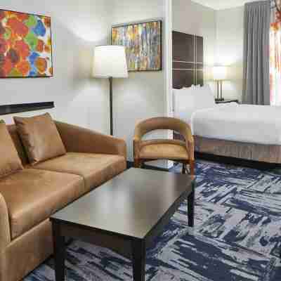 Fairfield Inn & Suites Gainesville Rooms