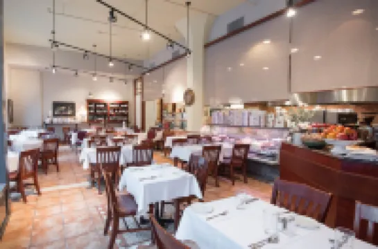 Le Square Phillips Hôtel & Suites