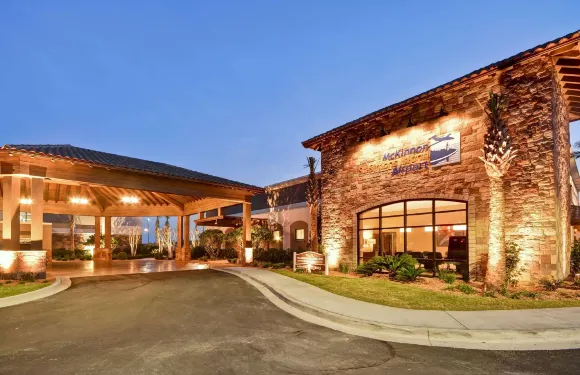 聖西蒙斯島希爾頓惠庭酒店