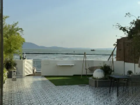 Suzhou Warmland Holiday Homestay