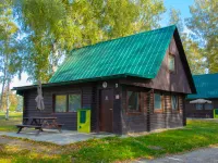 Kemp stribrny rybnik 鄰近University of Hradec Králové – building E的酒店