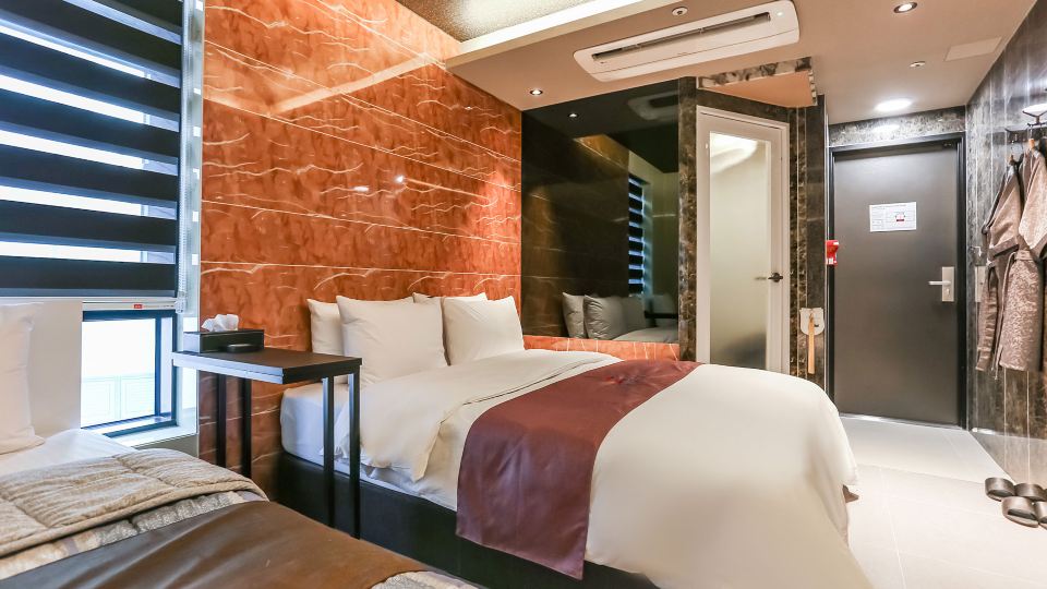 MG Hotel