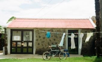 Lucidbonbon - Hostel