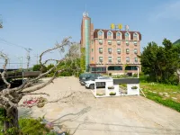 Incheon (Seokmodo) Hotel ボムンサテンプル周辺のホテル