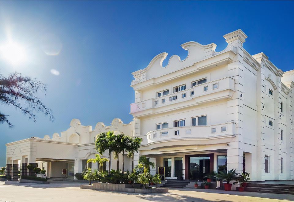 hotel overview picture