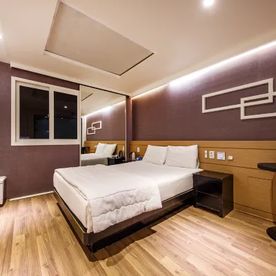 Gimcheon YS Self Check-in Motel Hotels near Yaksaam