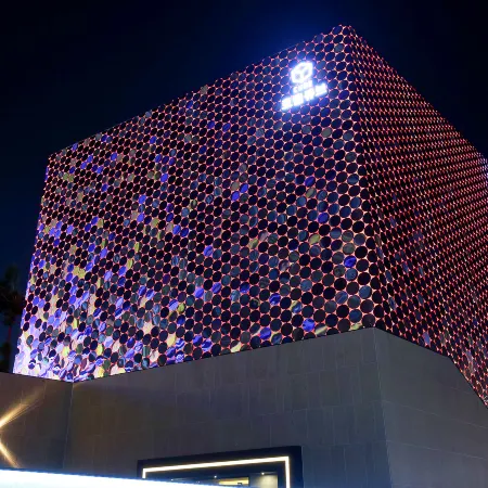 Asan Hotel Cube