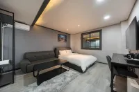 경주 아디오스 미니 호텔 도리마을 은행나무숲 주변 호텔