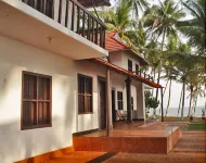 Kanbay Beach Resort - Beach