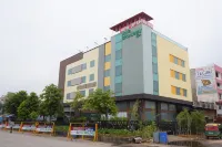 Broadway Inn Hotels near Pink Square Mall