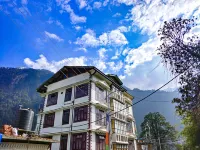 Rufina Blue Pine Các khách sạn gần Labrang Monastery