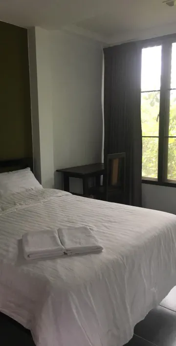 ห้องสตูดิโอ เตียงควีนไซส์