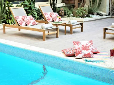 Croisette Beach Hotel Cannes - MGallery Collection Hotels in der Nähe von Campus International De Cannes