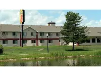 Super 8 by Wyndham Omaha Eppley Airport/Carter Lake