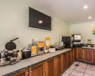 Comfort Inn Encinitas Near Legoland - breakfast