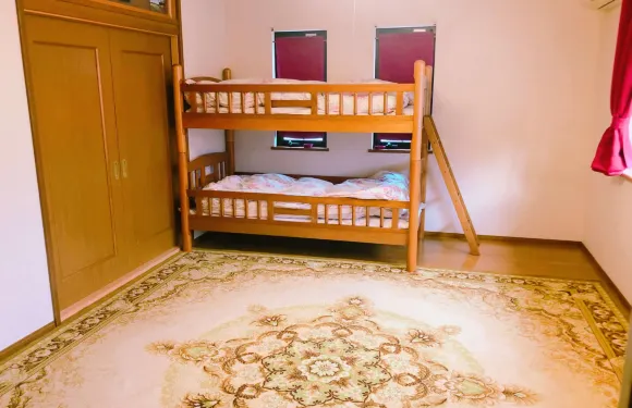 伊賀愛因斯酒店