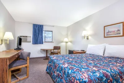 Super 8 by Wyndham Missoula/Brooks Street Hotel di Missoula