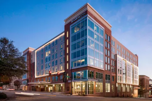 Residence Inn Greenville Downtown Hôtels à : Greenville