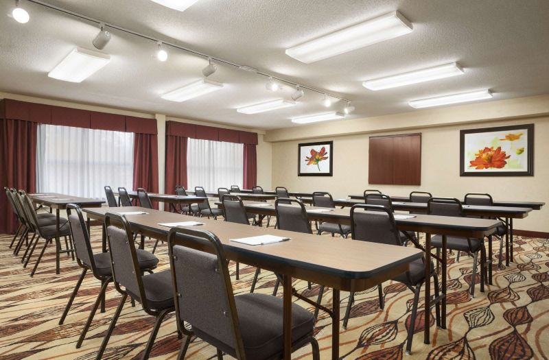 Hampton Inn Forrest City photo 4