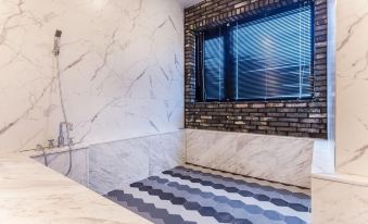 Dongducheon Hotel the Gray - Housity